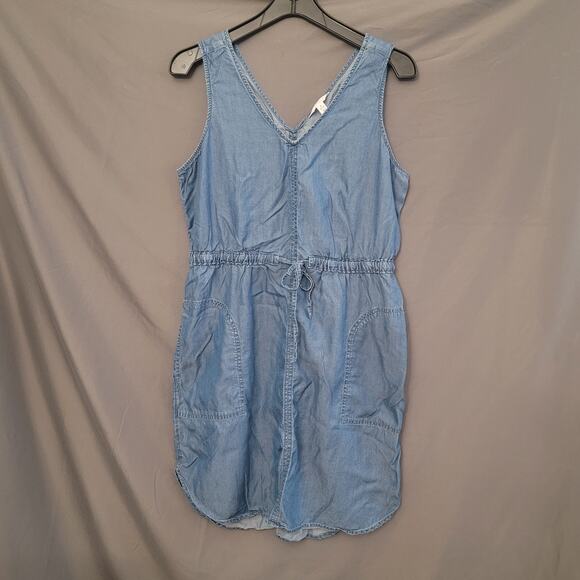 Time and Tru Dresses & Skirts - Time & Tru Women's Jean Dress Size M (8/10) Blue Denim Draw String Waist Pockets